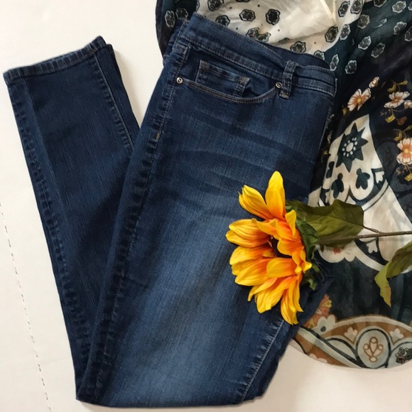 Soho Denim - 16 Skinny New York & Co. soho jeans